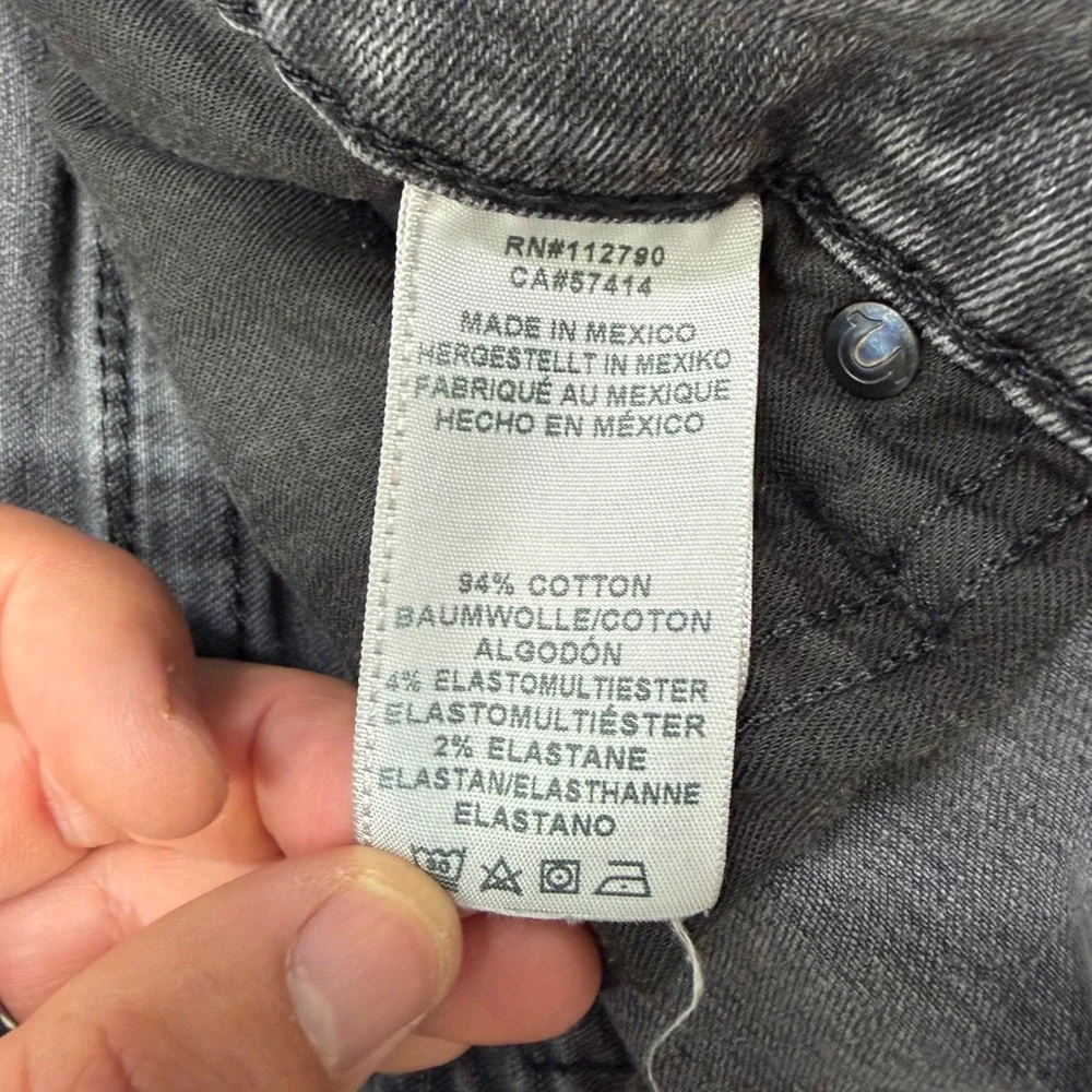 True Religion Ricky Relaxed Straight Jeans Mens 42 Rinse Black Faded Flap Pocket